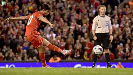 Endlich! Liverpools Suso trifft zum entscheidenden 14:13 gegen Middlesbrough.