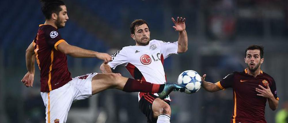 Umkämpft. Wie schon im Hinspiel gab sich Bayer Leverkusen auch nach einem Zwei-Tore-Rückstand nicht geschlagen.