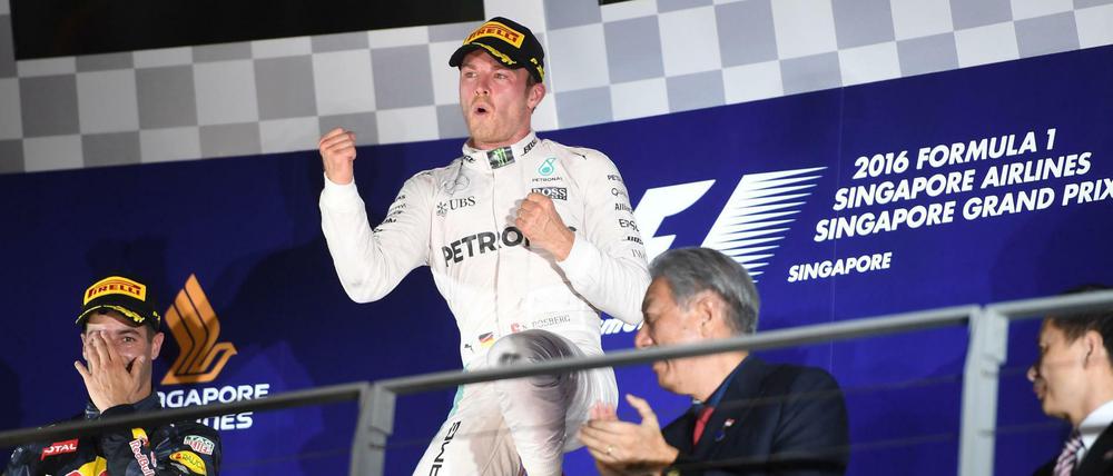 Nico Rosberg feiert seinen dritten Saisonsieg in Folge.