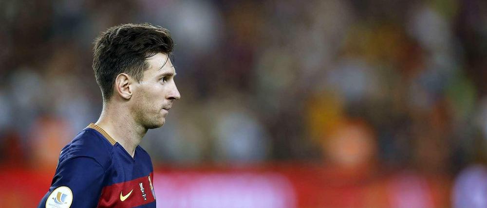 Lionel Messi ist enttäuscht, nachdem er mit dem FC Barcelona den spanischen Supercup verpasst hat.