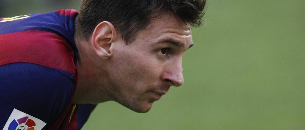 Schutz vom Vater: Lionel Messi droht in Spanien eine Anklage wegen Steuervergehen.