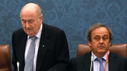 Fifa-Präsident Joseph Blatter (l.) und Uefa-Chef Michel Platini (r.).