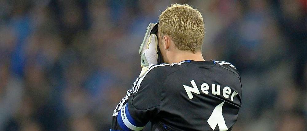 Am Ende musste Nationaltorwart Manuel Neuer auch noch ein kurioses Tor hinnehmen.