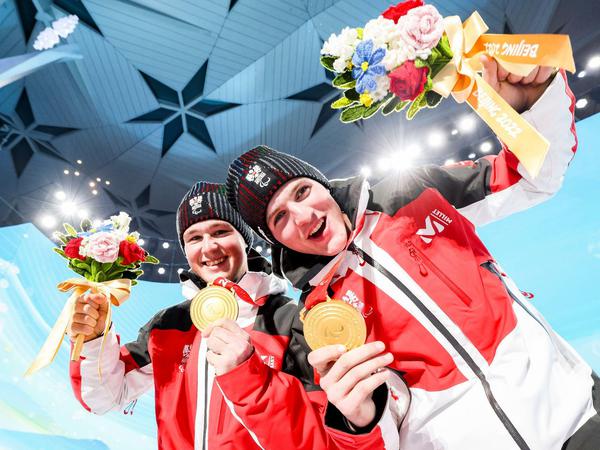 Gold, Silber. Bronze: Das Duo Fleischmann/Aigner räumt in Peking ab.
