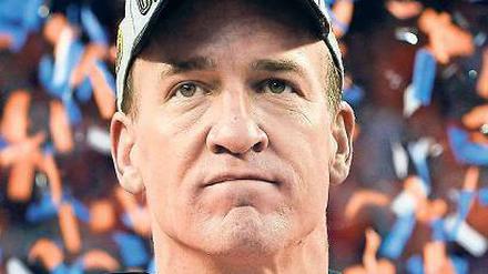 Peyton Manning hat im zarten Alter von 40 Jahren seinen Rücktritt erklärt.