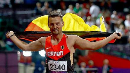 Heinrich Popow,31, gewann bei den Paralympics 2012 in London die Goldmedaille über 100 Meter.