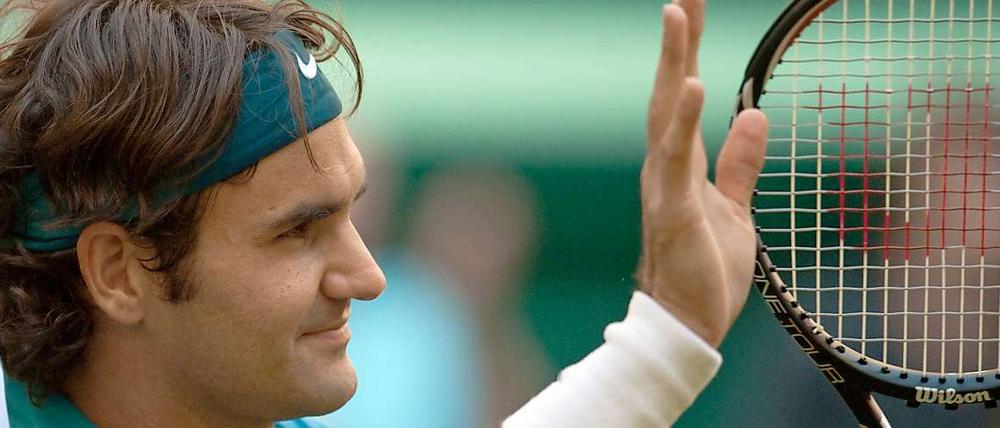 Über Westfalen nach Wimbledon. In Halle bereitet sich Roger Federer auf das Turnier in England vor, wo er wieder gewinnen will.