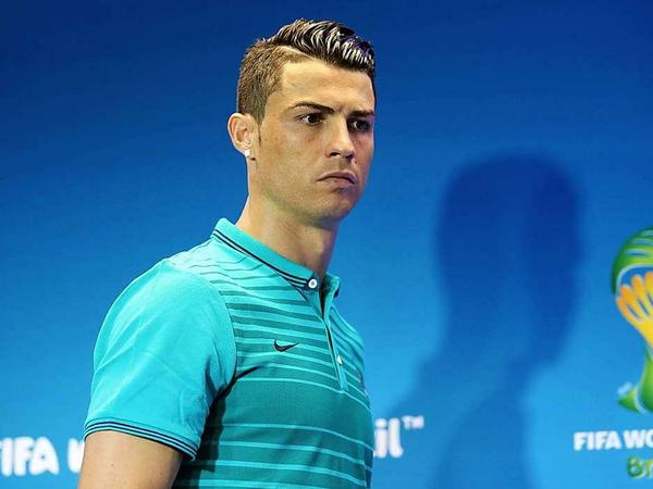 Konzentriert und fit: Cristiano Ronaldo hofft mit Portugal auf einen Auftaktsieg gegen Deutschland bei der WM 2014 in Brasilien. Schließlich hat er mit Real Madrid auch schon Bayern München in der Champions League besiegt.