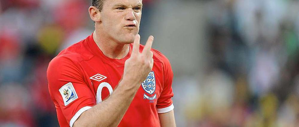 An der Leine. Englands Wayne Rooney, Spitzname Pittbull, soll sich in Montenegro zusammenreißen.