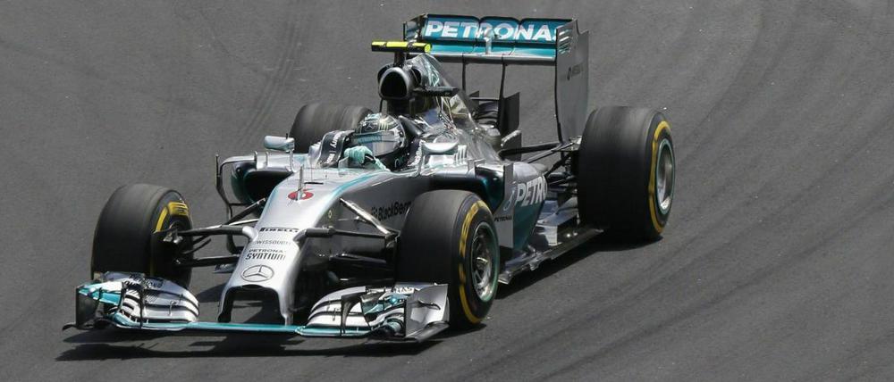 Packende Duelle: Nico Rosberg (v.) hatte gegen Lewis Hamilton die Nase vorn.