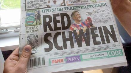 No jokes with names? Mal sehen, was sich die britische Presse zu Bastian Schweinsteiger in den nächsten Monaten noch einfallen lässt.