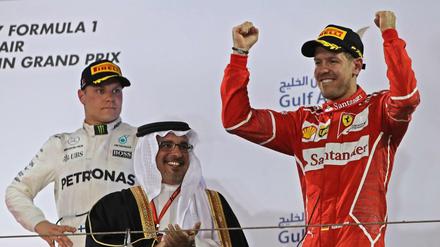 Strahlender Sieger: Sebastian Vettel nach seinem Coup in Bahrain.