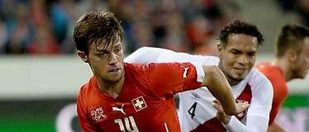 Herthas Schweizer Nationalspieler wird zum Bundesligaauftakt nur bei der U23 spielen.