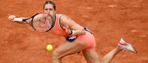 Andrea Petkovic kämpft: Nicht nur gegen ihre Gegnerinnen bei den French Open, sondern auch mit ihrem eigenen Kopf.
