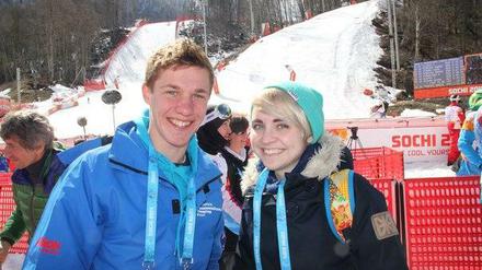 George Simonds und Anna Lisina beim Snowboard-Wettbewerb.