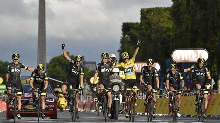Der britische Radprofi Christopher Froome hat zum zweiten Mal die Tour de France gewonnen. 