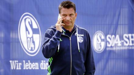 Deutliche Worte. Im Interview spricht Manager Christian Heidel über Leroy Sané und Schalke 04.
