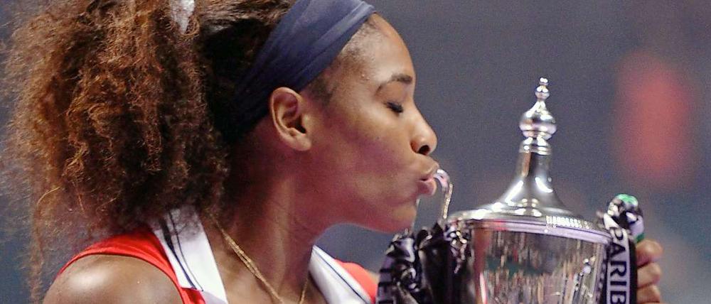 Serena Williams ist in Istanbul zum dritten Mal Tennis-Weltmeisterin geworden.