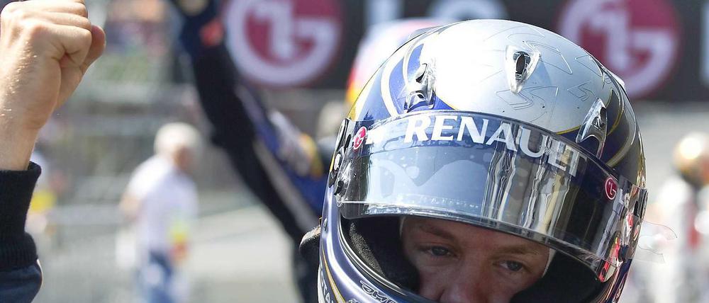 Geschafft: Sebastian Vettel bleibt mit dem Sieg in Brasilien weiter im Rennen um den WM-Titel