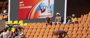 Es leuchten die Sitze. Ein normaler Tag im Moskauer Stadion.