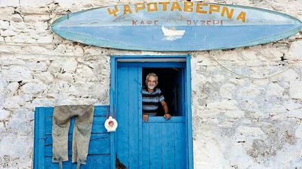 Eine Taverne im griechischen Skoutari auf dem Peloponnes. Nach dem Willen der griechischen Regierung sollen hier in Zukunft Touristen spionieren, ob alles korrekt abläuft. 