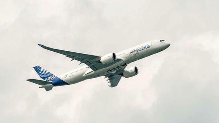 Der Airbus A350 soll Ende des Jahres an Kunden ausgeliefert werden.