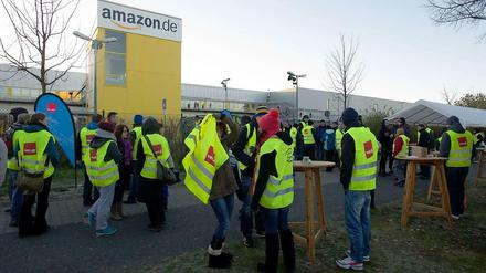 Ganztägig bestreikt. Im Leipziger Logistikzentrum haben Amazon-Beschäftgte die Arbeit niedergelegt.