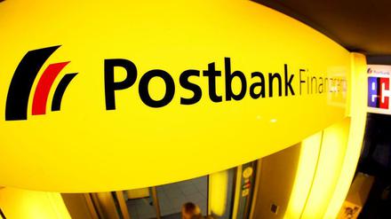 Gehen Deutsche Bank und Postbank bald getrennte Wege? Schon bei der Übernahme war es keine "Herzensangelegenheit". 