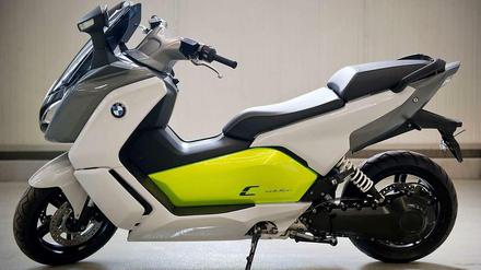 Teuer und abgasfrei. Der BMW-Roller "C Evolution" kostet 15.000 Euro. 