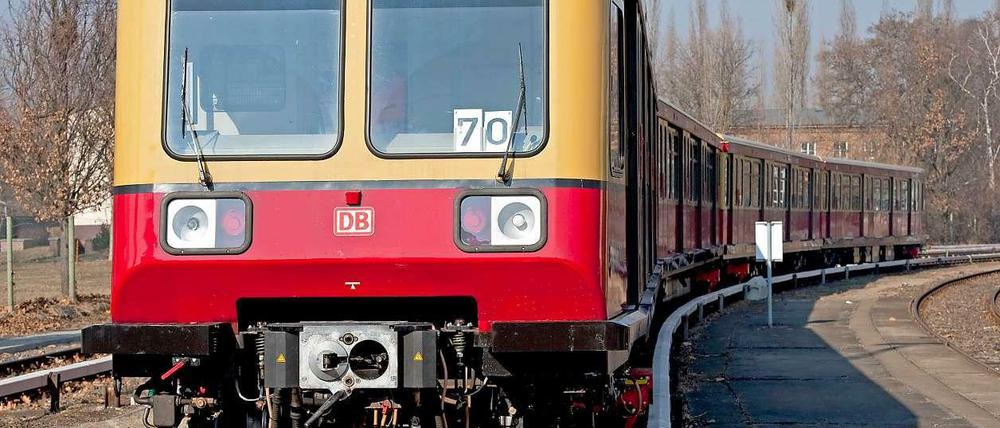 Das Sorgenkind. Die S-Bahnbaureihe 485 sollte eigentlich schon längst ausrangiert sein. Doch wegen des S-Bahn-Desasters sind sie unverzichtbar.