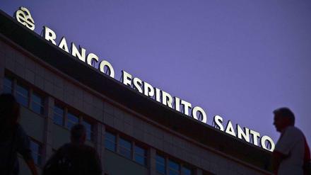 Die Krisenbank Espirito Santo muss mit Milliarden vor der Pleite bewahrt werden.