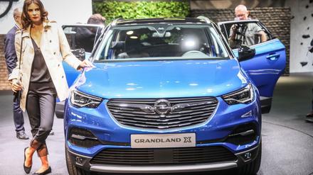 Opel gehört jetzt zu Peugeot Citroen PSA - das verschlechtert die CO2-Bilanz der Franzosen.
