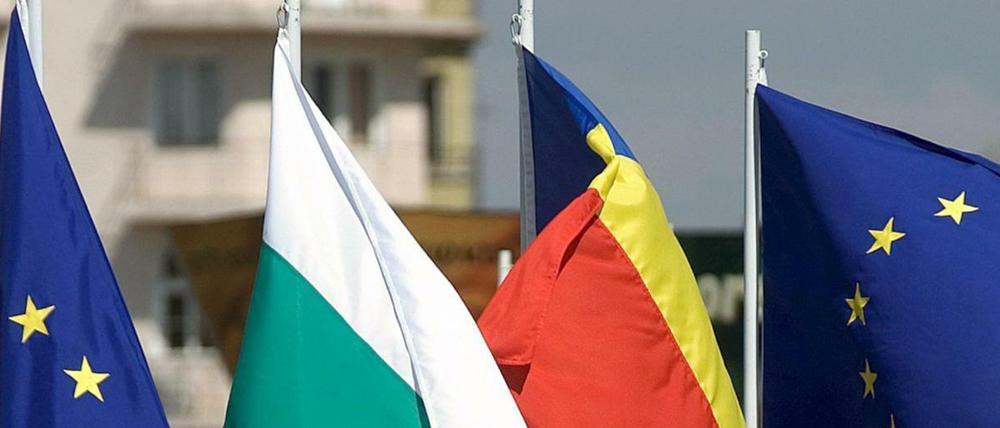  Freizügigkeit. Seit dem 1. Januar dürfen sich auch Bulgaren und Rumänen innerhalb der EU einen Job suchen. 