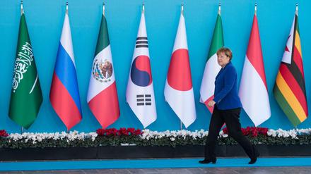 Das Kanzleramt von Angela Merkel, hier auf dem G20-Gipfel im türkischen Antalya 2015, bereitet sich auf die Präsidentschaft 2017 vor.