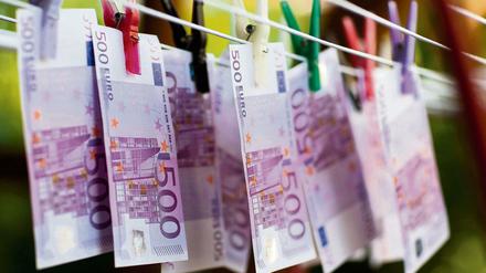 Die Gesetze der EU gegen Geldwäsche sollen schon früher angewendet werden.