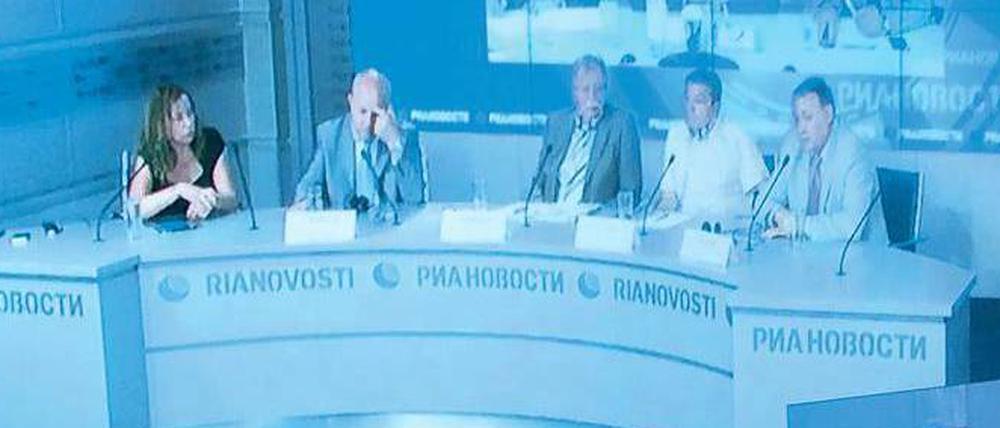 Fünf gegen zwei. Eine Moderatorin und vier russische Experten diskutierten gestern mit zwei deutschen Wissenschaftlern über Sanktionen und Gegensanktionen.