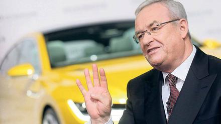 Topverdiener. VW-Chef Martin Winterkorn hat im vergangenen Jahr fast 16 Millionen Euro bekommen – so viel wie kein anderer Dax-Vorstand. Sein Vertrag läuft Ende 2016 aus. Ob er weiter machen will, ließ Winterkorn am Donnerstag offen. 