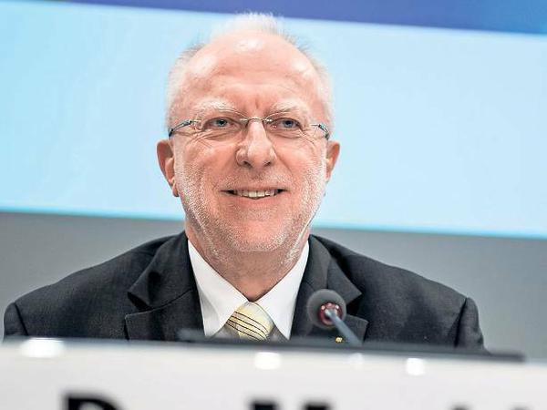  Hubert Markl, 1948 in München geboren, ist seit 2014 Präsident des ADAC. Der Arzt war bereits von 2001 an Präsident des ADAC Südbayern und löste auf dem Höhepunkt der Krise 2014 den zurückgetretenen Peter Meyer ab.
