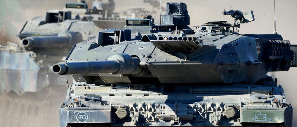 Der Kampfpanzer Leopard 2 gehört zu den Exportschlagern des deutschen Panzerbauers Krauss-Maffei Wegmann (KMW).