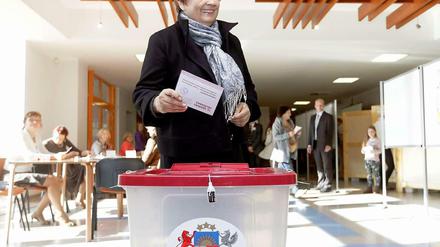 Die derzeitige Ministerpräsidentin Laimdota Straujuma bei der Wahl am Samstag.