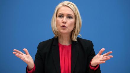 Bundesfamilienministerin Manuela Schwesig (SPD) musste sich gegen enorme Widerstände durchsetzen.