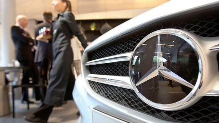 Teurer Glanz. Zusammen mit BMW gehört Mercedes-Benz zu den wichtigsten deutschen Marken. Die Industrie hierzulande punktet vor allem mit Autos. 