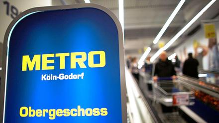 Der Metro-Konzern verzeichnet aufgrund der schwachen russischen Währung ein leichtes Umsatzminus.