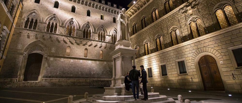 Stolze Fassade. Die Banca Monte dei Paschi di Siena steht auf brüchigem Fundament. Das trifft auch viele Kleinaktionäre.