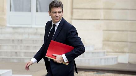 Frankreichs Wirtschaftsminister Arnaud Montebourg auf dem Weg zu den Verhandlungen um Alstom.