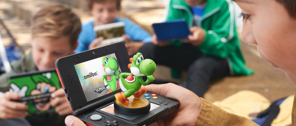 Die New Nintendo 3DS-Modelle beherrschen die NFC-Funktechnik. Damit kann er die Amiibo-Figuren erkennen.
