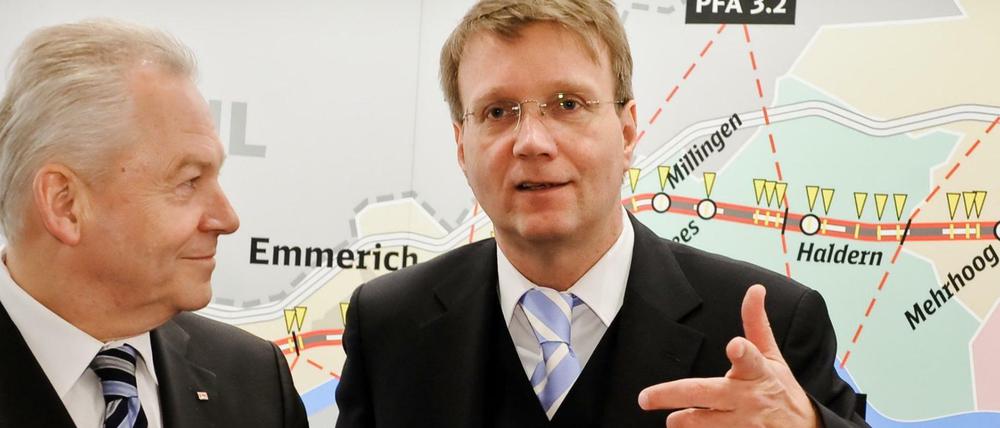 Ambitionen. Bahnchef Rüdiger Grube (l.) würde gerne nach 2017 an der Spitze des Schienenkonzerns weitermachen. Interesse an seinem Job soll auch Ex-Kanzleramtsminister Ronald Pofalla haben.