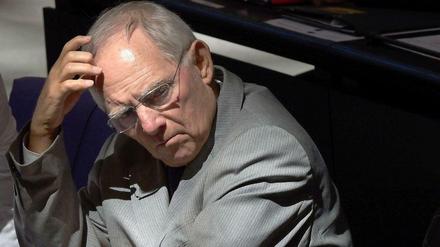 Der DGB stellt sich gegen Wolfgang Schäuble.