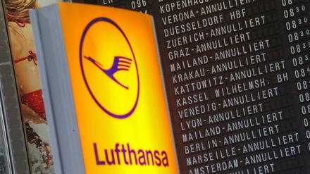 Die Gewerkschaft der Flugbegleiter Ufo darf ihre Streiks bei der Lufthansa fortsetzen. 