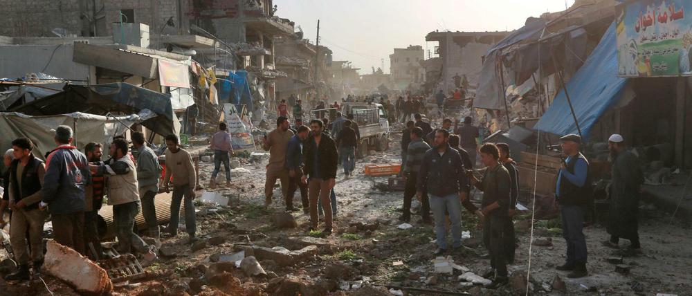 Dieses Foto nach einem Bombenangriff veröffentlichte die Nachrichtenagentur AFP.
